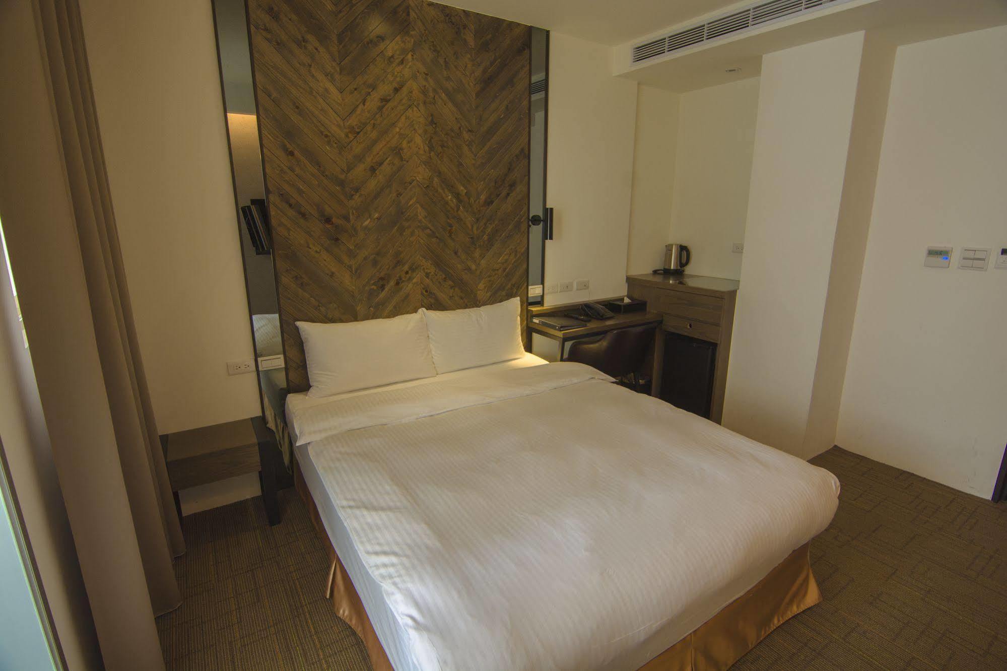 O2 Hotel Taipei Main Station Εξωτερικό φωτογραφία
